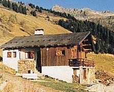 <b>Location</b> : CHALET COLOMBE
