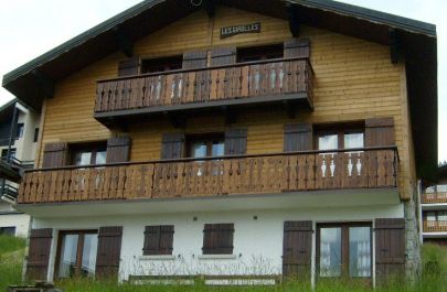 G&icirc;te n&deg;73G132107 HAUTELUCE LES SAISIES - Savoie - photo