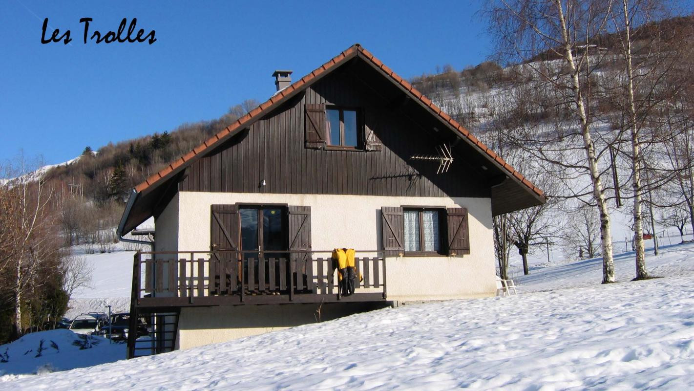 photo 0