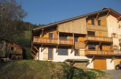 G&icirc;te n&deg;73G186152 NOTRE DAME DE BELLECOMBE - Savoie - photo