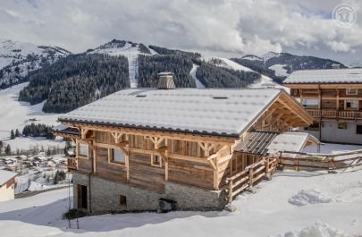 G&icirc;te n&deg;73G186191 NOTRE DAME DE BELLECOMBE - Savoie - photo