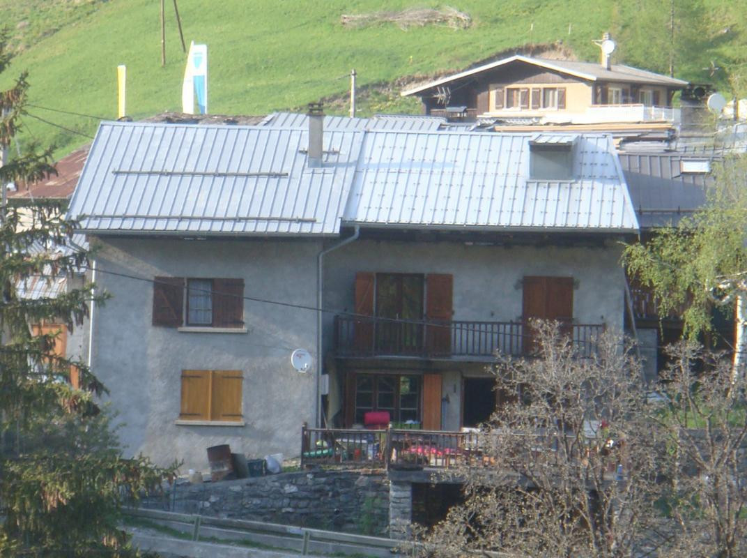 photo 0
