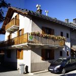 Fa&ccedil;ades Sud et Est des Gites du Petit Bonheur