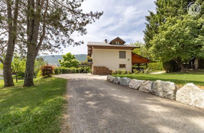 G&icirc;te n&deg;73G81110 LE CHATELARD - Savoie - photo