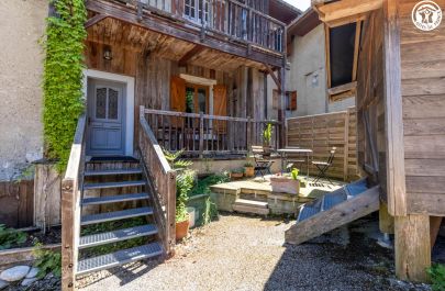 G&icirc;te n&deg;73G81111 LE CHATELARD - Savoie - photo