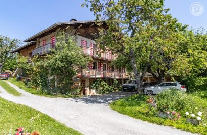 G&icirc;te n&deg;73G186195 NOTRE DAME DE BELLECOMBE - Savoie - photo