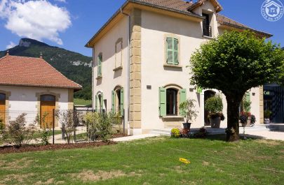 G&icirc;te n&deg;73G229102 SAINT CHRISTOPHE LA GROTTE - Savoie - photo