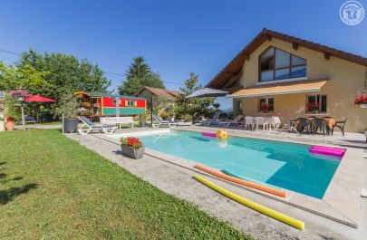 Roulotte(s)73G236103 SAINT GENIX LES VILLAGES - Savoie - Piscine partag&eacute;e avec propri&eacute;taires 