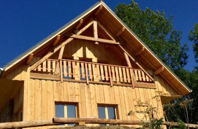 G&icirc;te n&deg;73G107132 ENTREMONT LE VIEUX - Savoie - Fa&ccedil;ade Est