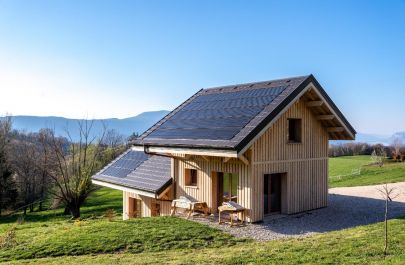 G&icirc;te n&deg;73G160110 MONTAGNOLE - Savoie - Le g&icirc;te en &eacute;t&eacute;