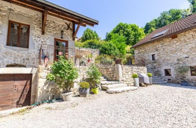 G&icirc;te n&deg;73G330114 YENNE - Savoie - photo