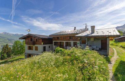 G&icirc;te n&deg;73G38134 LA PLAGNE TARENTAISE - Savoie - photo
