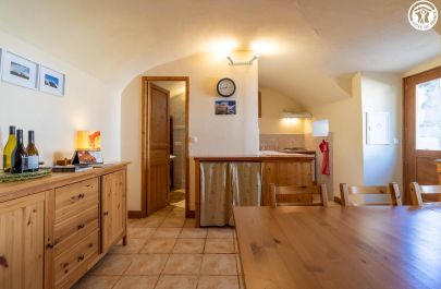 G&icirc;te n&deg;73G81112 LE CHATELARD - Savoie - photo
