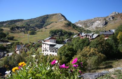 G&icirc;te n&deg;73G280119 SAINT SORLIN D'ARVES - Savoie - Les balcons de St Sorlin en &eacute;t&eacute;
